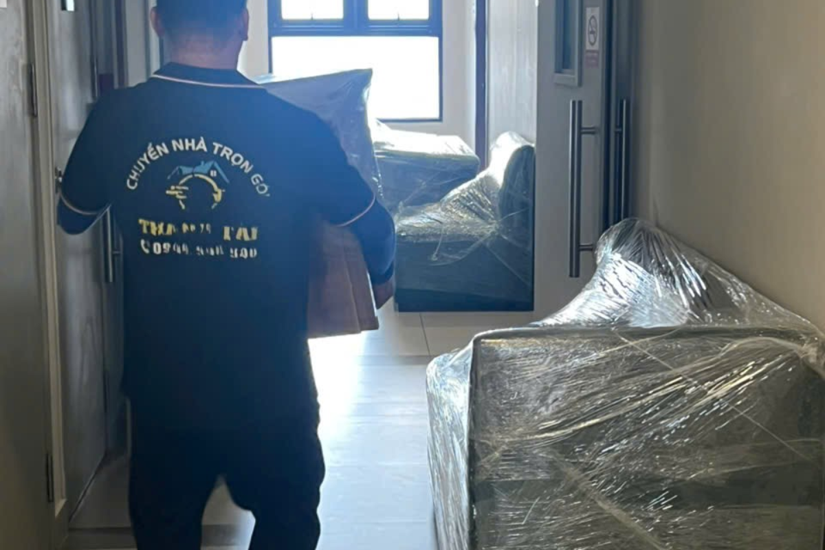 Dịch Vụ Chuyển Chung Cư Không Thang Máy