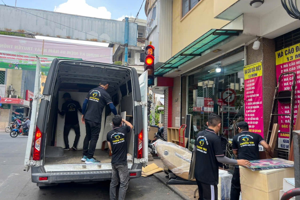 Chi Phí Chuyển Nhà Tại TPHCM