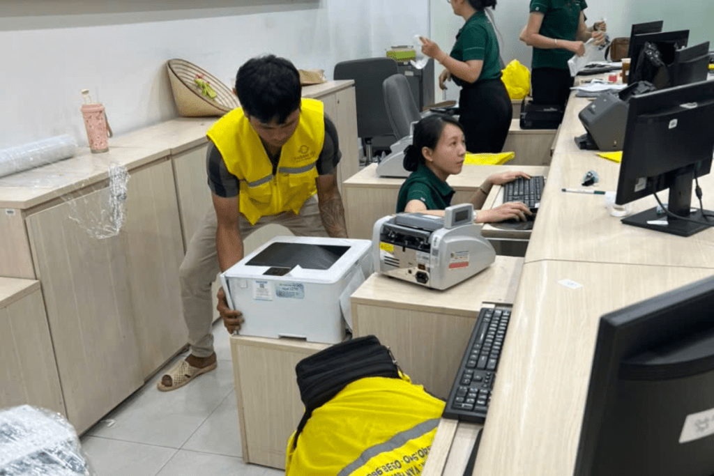 Dịch Vụ Chuyển Văn Phòng Có Đội Ngũ Tháo Ráp