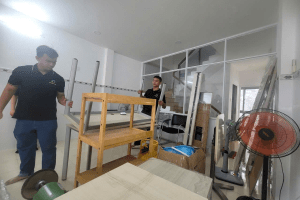 tháo dỡ vách ngăn khi chuyển nhà