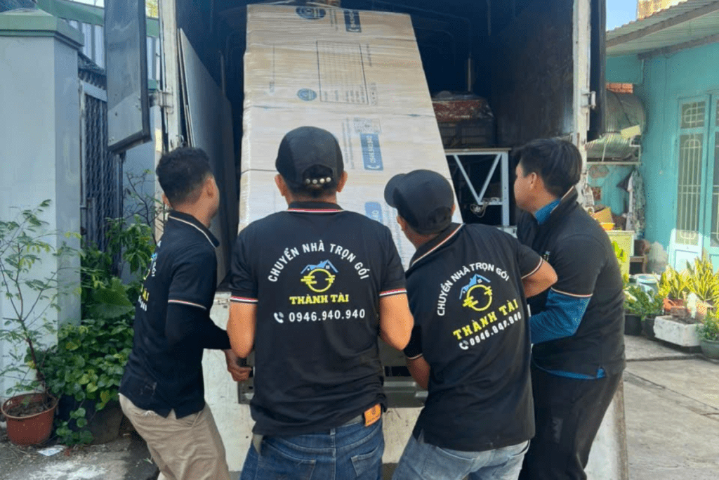 Nên Thuê Xe Ba Gác Hay Xe Tải Chuyển Nhà