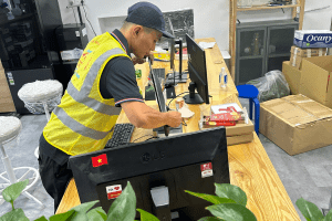 Lắp Đặt Bàn Ghế Hồ Sơ Sau Chuyển Văn Phòng