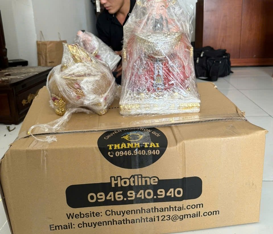 Vật Dụng Mang Vào Nhà Đầu Tiên