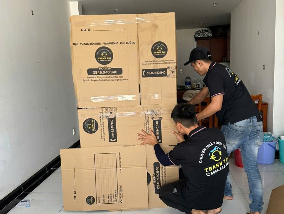 Vật Dụng Mang Vào Nhà Đầu Tiên